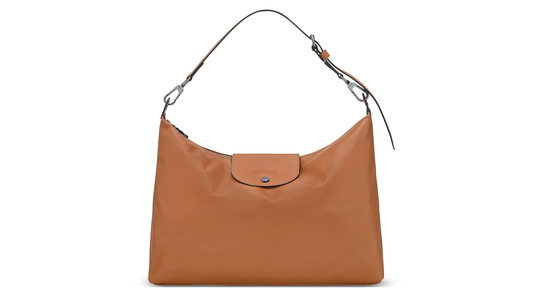 Does the Longchamp Le Pliage Xtra XL Hobo Need a Base Shaper?